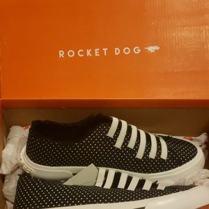 Rocket Dog Jokes Adot Black Womens 6M Shoes